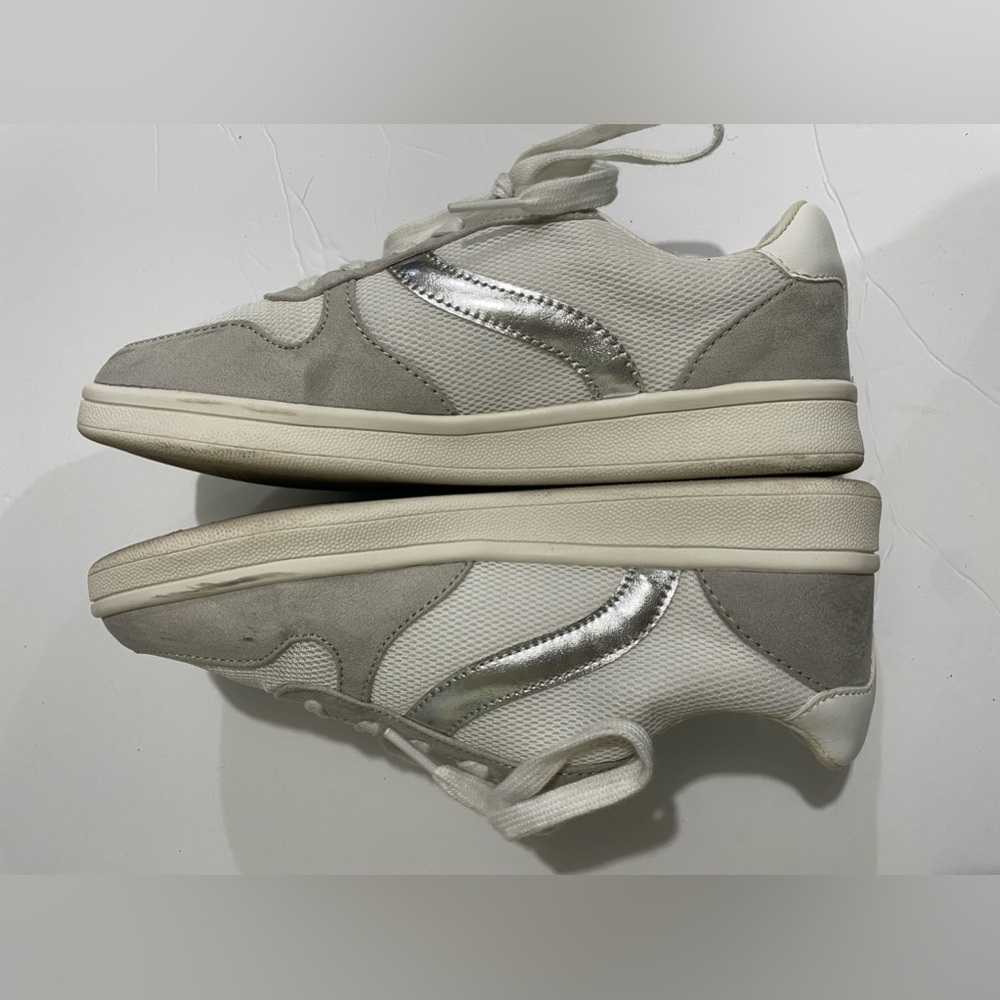 Old Navy silver stripe sneakers